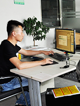 資深設(shè)計師